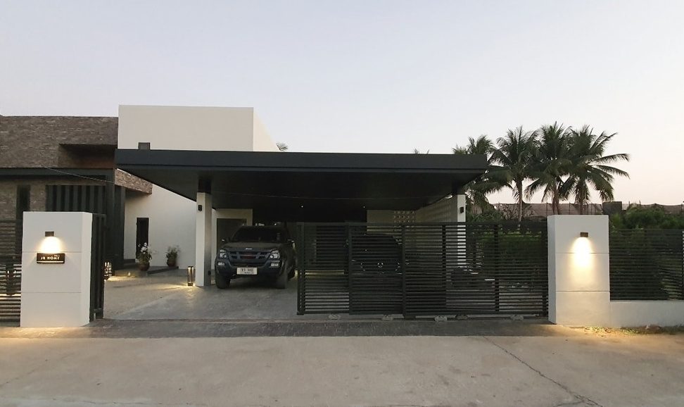 DECO House