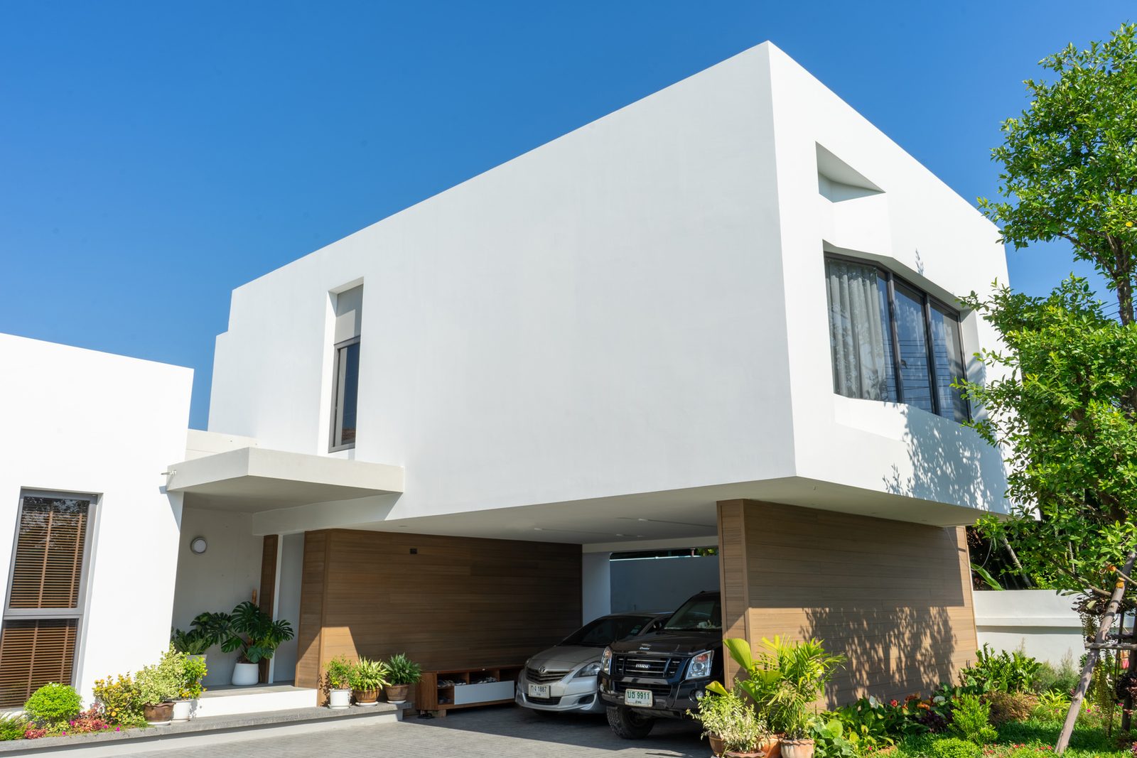 LP House — The Art Box — 1